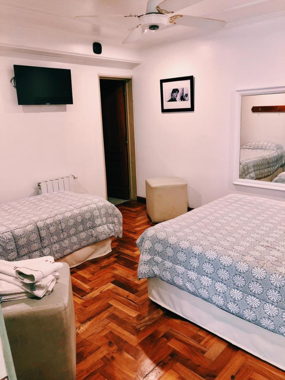קורדובה Hotel Petit מראה חיצוני תמונה